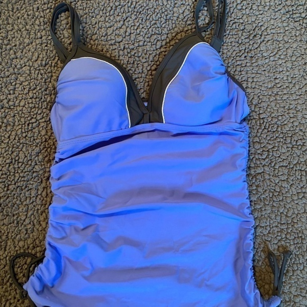 Free country size S swim top